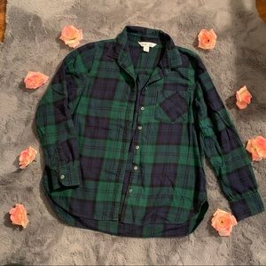 ✨Old Navy Flannel with Front Pocket✨